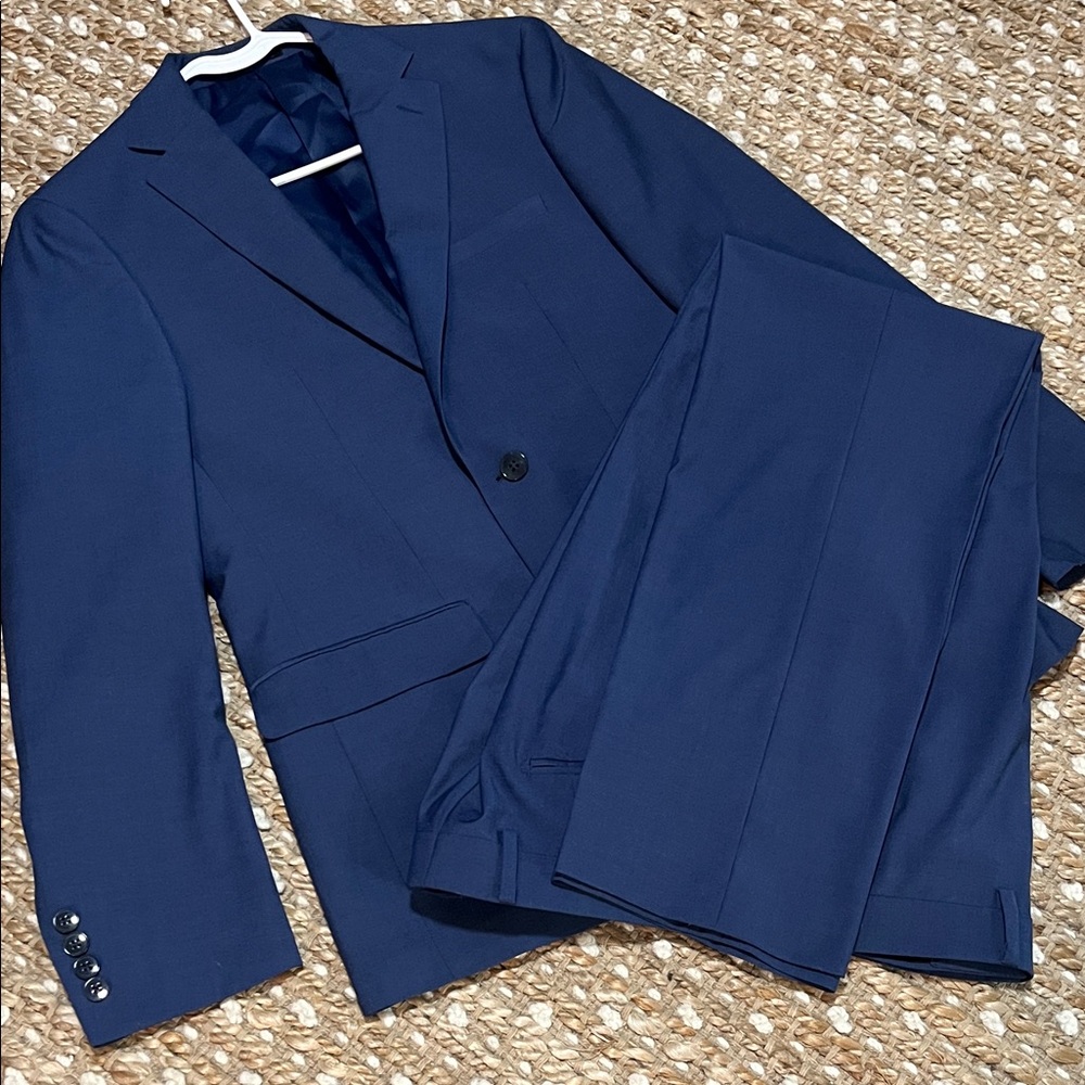 Calvin Klein Navy Suit